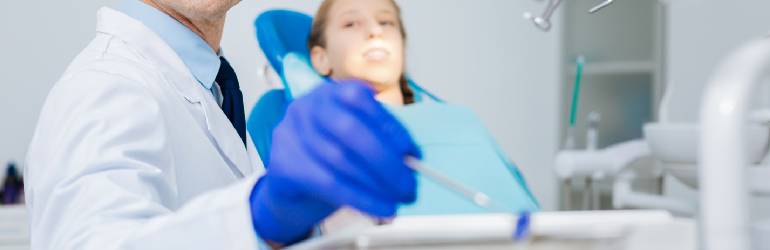 O que faz o Cirurgião Dentista