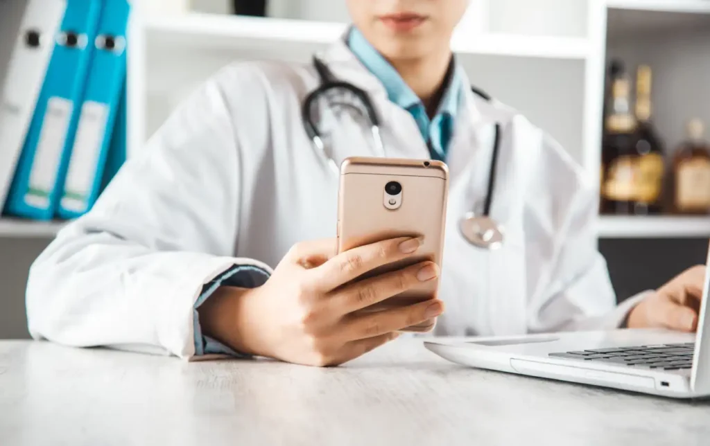 Recibo médico eletrônico: guia prático para emissão e gestão eficiente